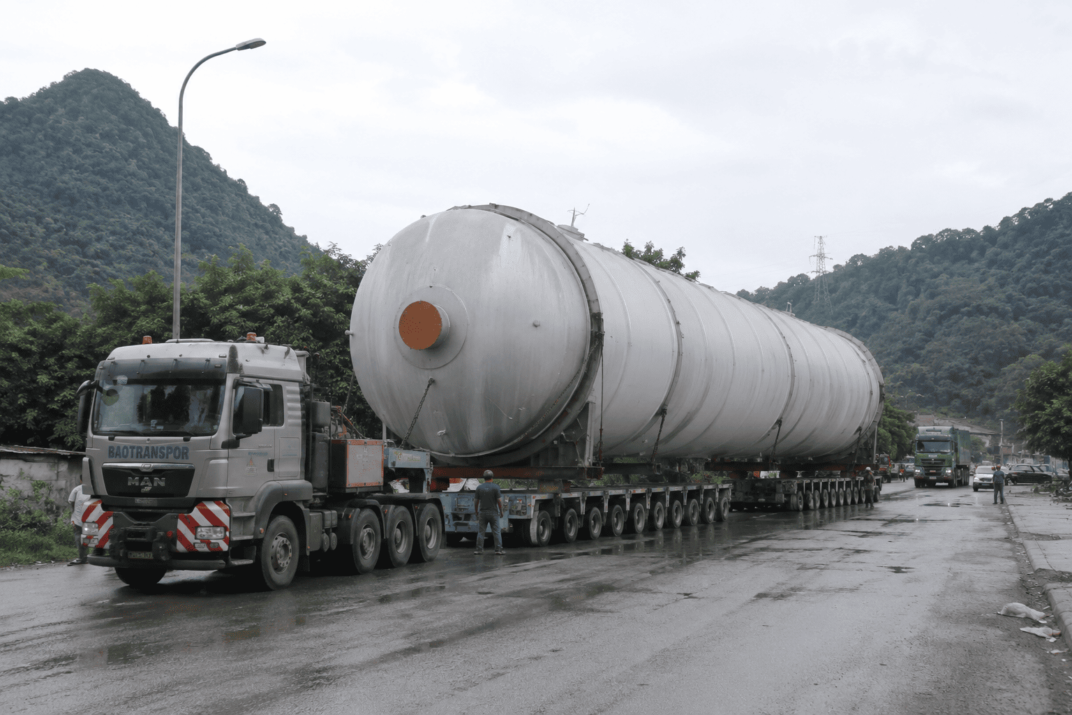 Vận chuyển hàng siêu trường siêu trọng